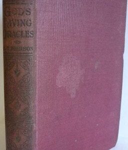 God's Living Oracles